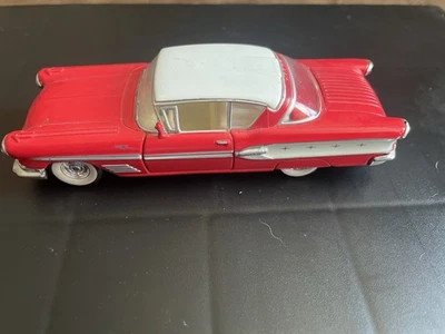 1998 Road Champs 1958 Pontiac Bonneville O scale 1:43 (5") Nice - Image 1 of 4