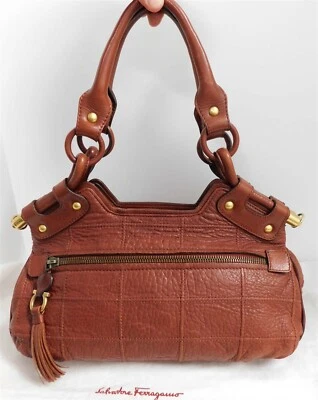 Bolso de Hombro Salvatore Ferragamo Whisky Marrón Grano Guijarro Cuero Italia Foto 1 de 4