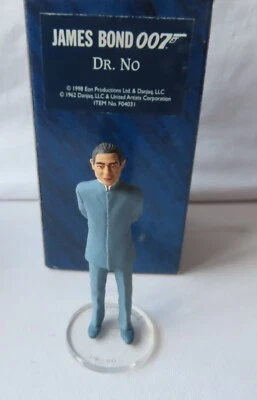 Corgi Icon James Bond 007 - Dr. No - Image 1 of 4