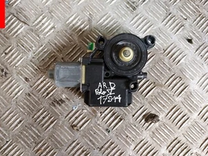 Moteur lève vitre arrière Droit - VOLKSWAGEN POLO V (5) - Réf : 6R0959812B - Picture 1 of 4