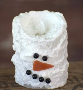 Snowman Bumpy White Moving Flame LED Battery Pillar Candle W/ Timer 3”Dx 5”T New - Picture 1 of 1