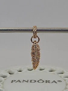Pandora ROSA 14k Chapado en Oro Brillante Pluma Cuelga Dije #789550C01 - Imagen 1 de 7