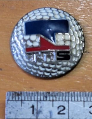 Preowned Magnetic Golf Ball Marker - TNS 3D golf ball shape design, metal made - Image 1 of 4
