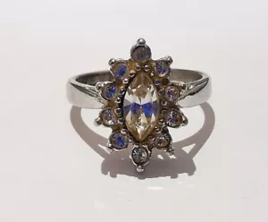 SILVER CUBIC ZIRCONIA CLUSTER RING pale yellow 10 petal flower semi matt band - Picture 1 of 12