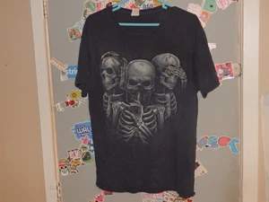 Vintage Men's Large Y2k Skulls See, Here, Speak No Evil Distressed T-Shirt - Picture 1 of 4