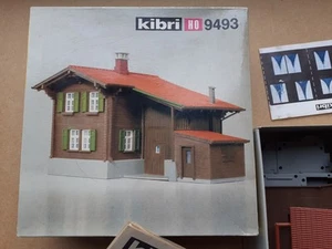 Kibri 9493 1:87 H0 HALTESTELLE DAVOS MONSTEIN BERGHAUS Rarität - Bild 1 von 4