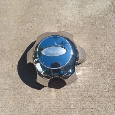 福特 F150 中心盖,镀铬,2009 - 2014 年零件 # 9L34 1A096 FB 03 褪色徽标 — 第 1/3 张图片