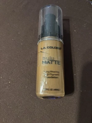 L.A. Colors Truly Matte Liquid Foundation Cappuccino - Image 1 of 2
