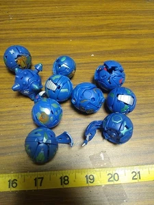 Mystery Bakugan Battle Brawlers lotto di 11 figurine blu - Foto 1 di 1