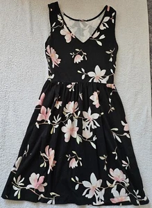 ONLY Damen Sommer- Kleid Gr.36/38 Schwarz-Bunt - Bild 1 von 4