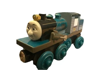 Thomas & seine Freunde Holzeisenbahn Zug Panzerlok - Ferdinand GUC ohne Tender - Bild 1 von 4
