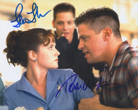 LEA THOMPSON & TOM WILSON Signed BACK TO THE FUTURE 8x10 BECKETT WJ96731 Cover