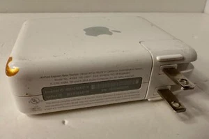 Apple Airport Express Base Station A1084 Wifi Wi-fi - Picture 1 of 1