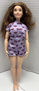 Barbie 2015 Curvy Crimped Red Brown Hair Hot Lips Clothes Doll - Picture 1 of 6