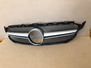  Stoßstange vorne Grill für Benz C Klasse W205/C200 2014-2018 UK Verkäufer CHROM Finne - Bild 1 von 12