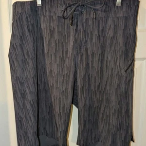 Bañador Lululemon Board Shorts Para Hombre 36 Negro Sin Forro Atlético Digital - Imagen 1 de 7