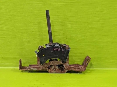 87 CAMARO AT FLOOR GEAR SHIFT SHIFTER ASSEMBLY OEM 3850-4 - Изображение 1 из 3