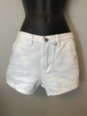 Pantalones cortos de mezclilla blancos vintage de Calvin Klein talla 3 Foto 1 de 4