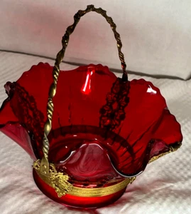Vtg Bride's Basket Dark Red Scalloped Glass w/ Twisted Brass Handle & Trim - Picture 1 of 9
