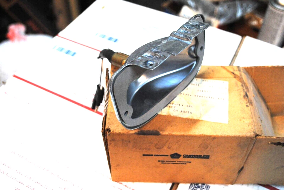 NOS MOPAR 1974 75 CHRYSLER NEWPORT LEFT BACK-UP LAMP HOUSING  3728465 - Image 1 of 1