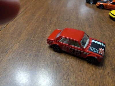 Hot Wheels Datsun Bluebird 510 2012 más rápido que nunca #32 rojo  Foto 1 de 4