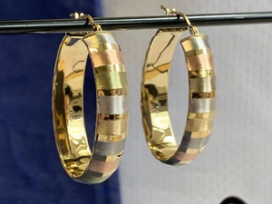 14K Multi-Tone Gold Earrings 3.8g Fine Jewelry Striped Hoop Leverbacks Italy - Picture 1 of 24