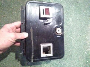 guitar freaks arcade coin door #3 - Bild 1 von 2