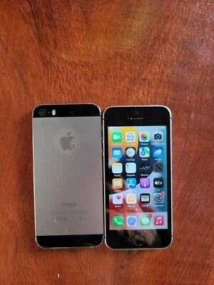 Apple iPhone 5S 16 GB AT&T Very good. READ - Image 1 of 4