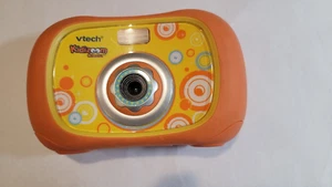 Vtech Kidizoom Digital Camera Tested Works Great w/ charging cable - Picture 1 of 2
