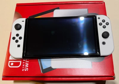 NINTENDO SWITCH OLED BIANCA CONSOLE VIDEOGIOCHI COME NUOVA IMMACOLATA - Immagine 1 di 4