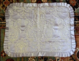 NWOT J. Queen NY Lilac/Ivory 2 Sided Trapunto Design Puffy Standard Pillow Sham - Picture 1 of 21