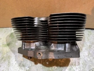 Triumph T100 5T Pre Unit Alloy Zylinder - Picture 1 of 4