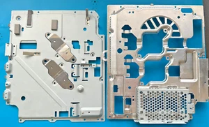 Sony Playstation 3, PS3 Fat Konsole Kühlkörper Halterungen - Bild 1 von 5