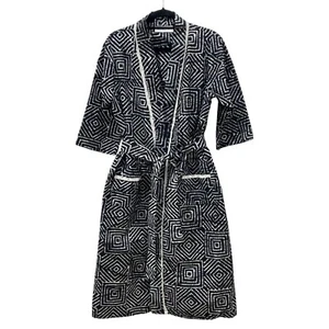 The Vermont Country Store Robe, Size Large, Cotton, Black & White Print Kimono - Picture 1 of 11