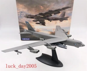 WLTK USAF B-52H Stratofortress Heavy Bomber 1/200 Diecast Aircraft Model - Picture 1 of 11