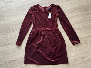 NWT Gap Kids Dress Burgundy Long Sleeve Velvet Fit & Flare Holiday Dress Size 10 - Picture 1 of 6