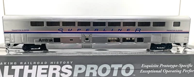 HO WALTHERS 920-12100 BOMBARDIER SUPERLINER TRANSITION SLEEPER AMTRAK IV LIGHTED - Image 1 of 2