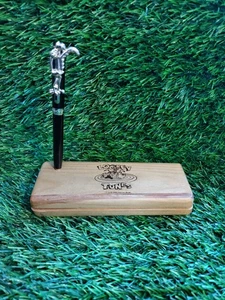 Vintage 1995 Looney Tunes "The Road Runner" Ballpoint Pen Hinged Wood Case - Picture 1 of 6
