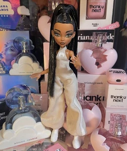 Monster High G3  Cleo De Nile Ooak As Ariana Grande Doll Fan Look - Bild 1 von 7