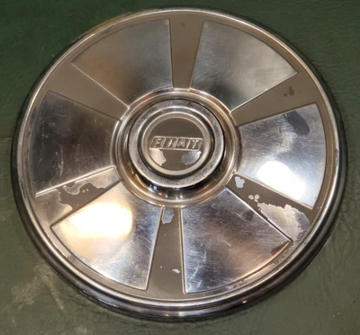 Original Hubcaps for Fiat  124, 128, 131, X-19 - Image 1 of 4