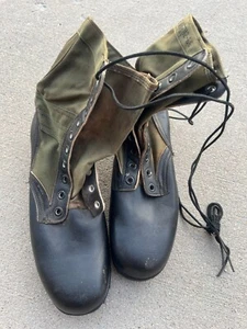 NEW 1966 US ARMY VIETNAM WAR ERA JUNGLE BOOTS - SIZE 12N - Picture 1 of 10