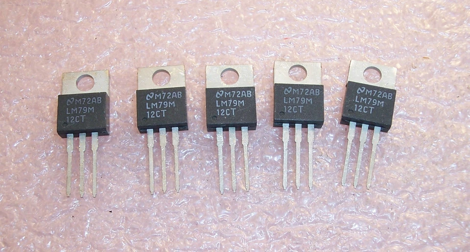 QTY (10) LM79M12CT NSC TO-220 12V .5A NEGATIVE VOLTAGE REGULATORS
