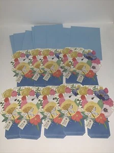 (10) Tarjeta de nota en blanco troquelada con sello: ramo floral de diseño único - Imagen 1 de 8