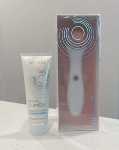 BRAND NEW Nuskin LumiSpa iO kit with a Cleanser(Normal/Combo),Rose Gold - Picture 1 of 3