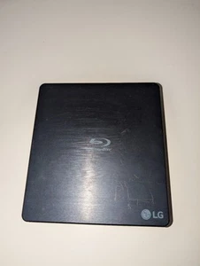 LG Ultra Slim Portable Blu-ray/ DVD Writer (BP50NB40) Black - Photo 1/3
