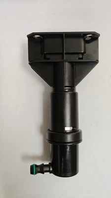 Bico de arruela de farol Jet L=R Fit Audi Allroad Quattro/A6/A6 Quattro 2000-2005 - Imagem 1 de 4