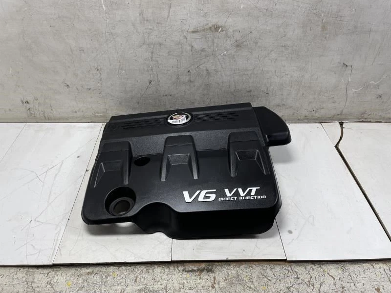 Cadillac SRX 2014 cubierta superior del motor OEM+ Foto 1 de 4