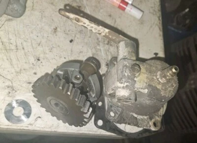 Bobcat 610 600 Minicargadora Wisconsin Vh4d Motor Governor Assembley  Foto 1 de 4