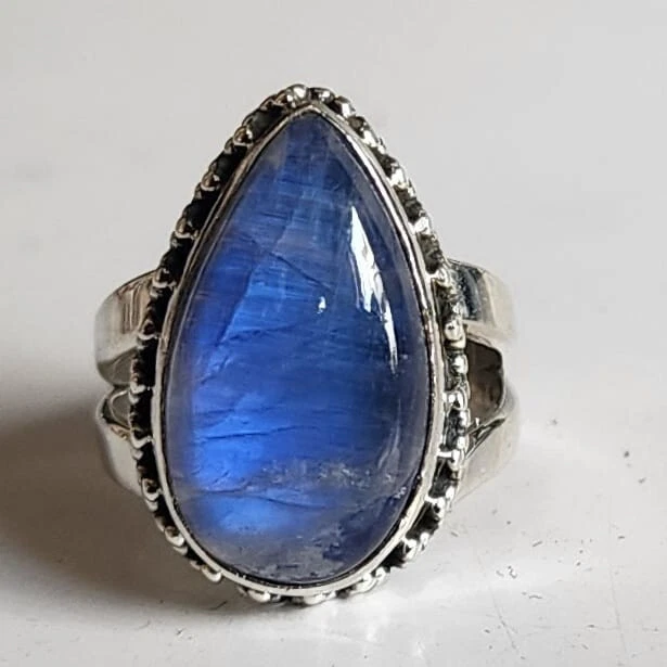 PURPLE RAINBOW MOONSTONE NATURAL GEMSTONE 925 STERLING SILVER JEWELRY RING - Image 1 of 4