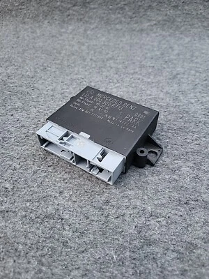 Mercedes A GLE C class W166 X166 PDC Module Parking Distance control A0009006713 - Image 1 of 4